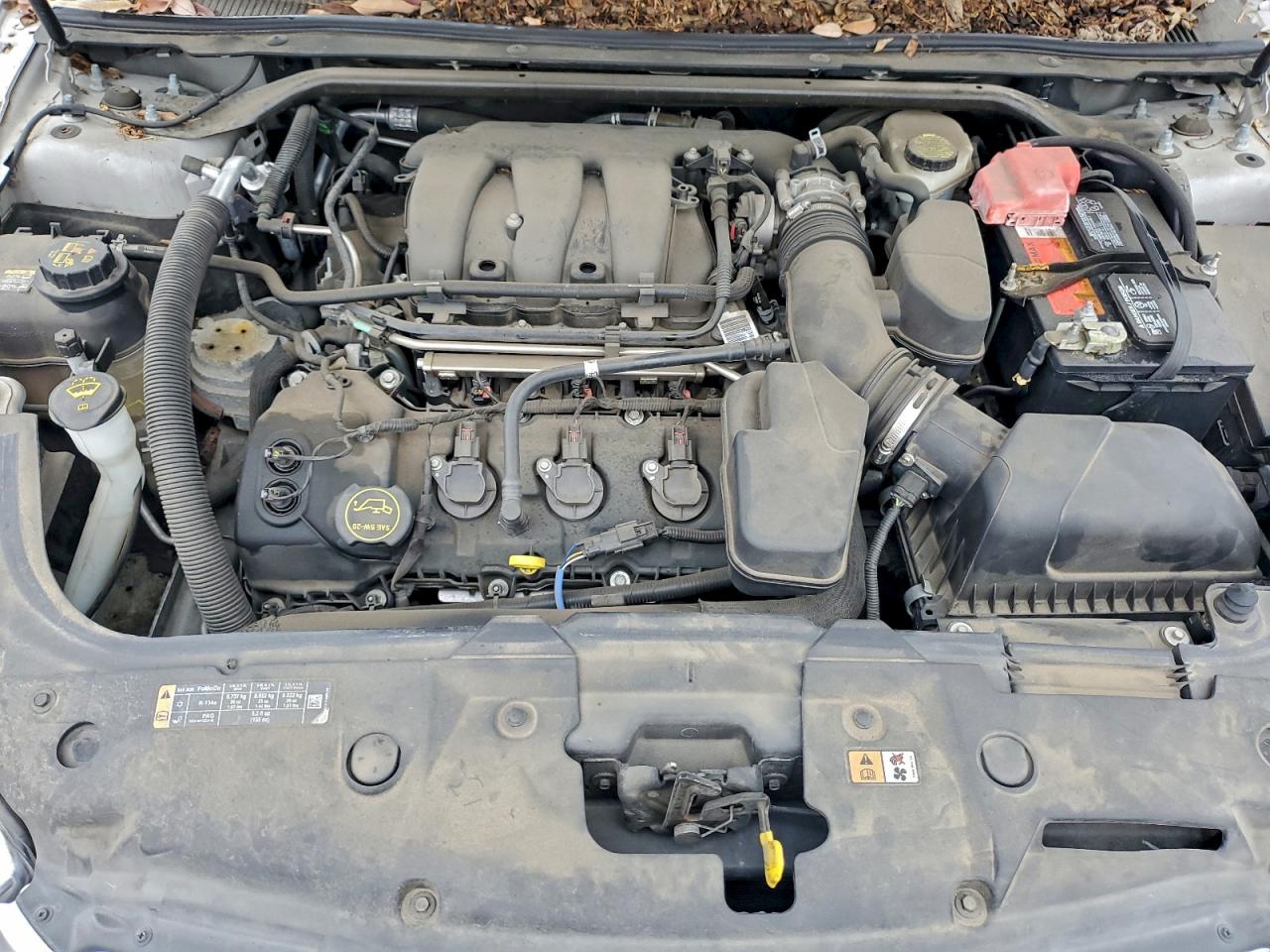 2015 Ford Taurus Limited VIN: 1FAHP2F88FG180230 Lot: 94044825