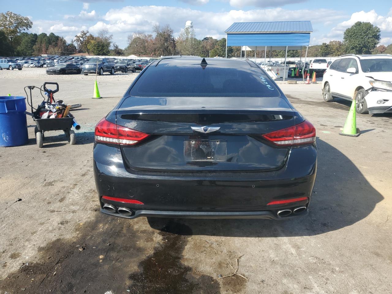 2015 Hyundai Genesis 5.0L VIN: KMHGN4JF5FU016735 Lot: 92842465