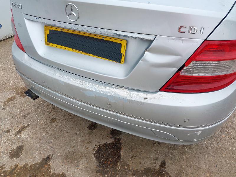 2010 MERCEDES-BENZ C CLASS C180 CGI BLUEEFFICIENCY SPORT 4DR AUTO