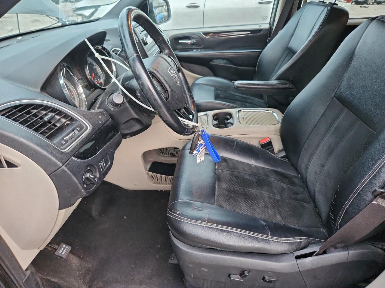 2017 Dodge Grand Caravan Sxt VIN: 2C4RDGCG6HR561737 Lot: 93758635