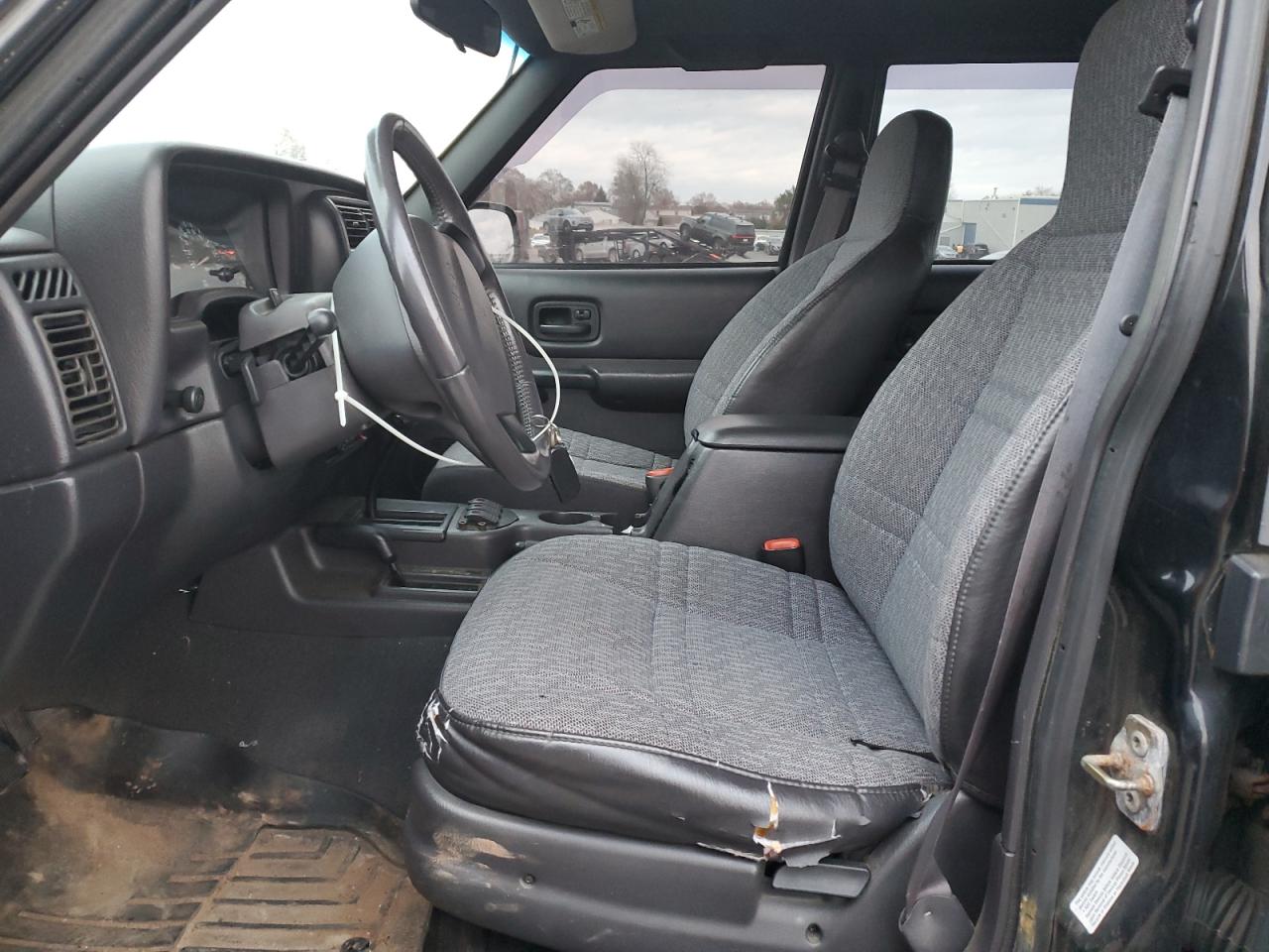 2001 Jeep Cherokee Sport VIN: 1J4FF48S21L508423 Lot: 92468455