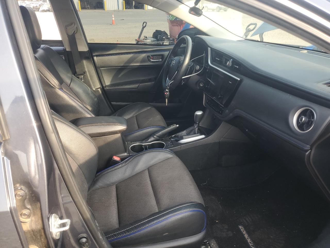 2017 Toyota Corolla L VIN: 5YFBURHE7HP579121 Lot: 93703405