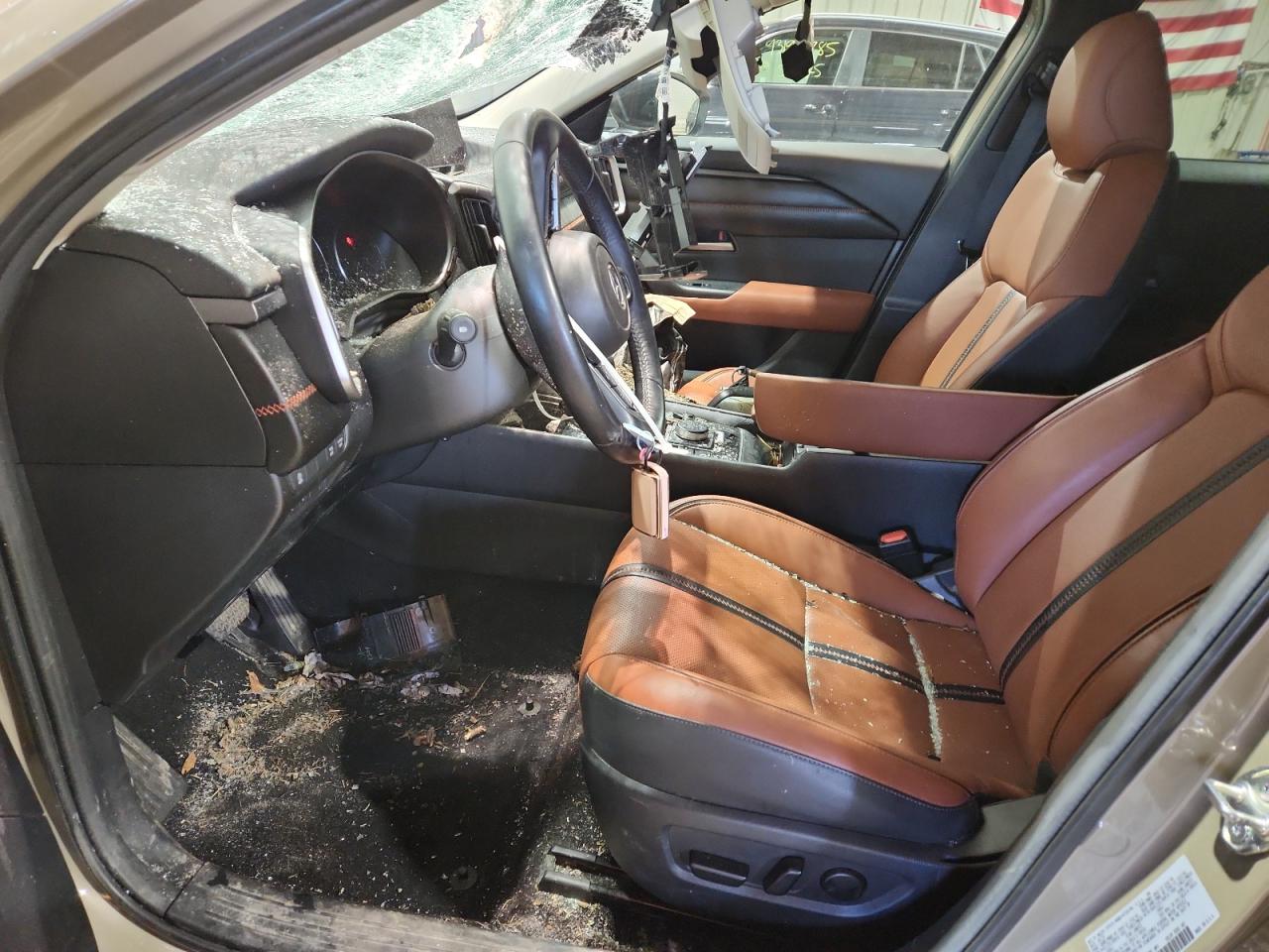 2024 Mazda Cx-50 Base VIN: 7MMVABXY5RN225802 Lot: 92632425