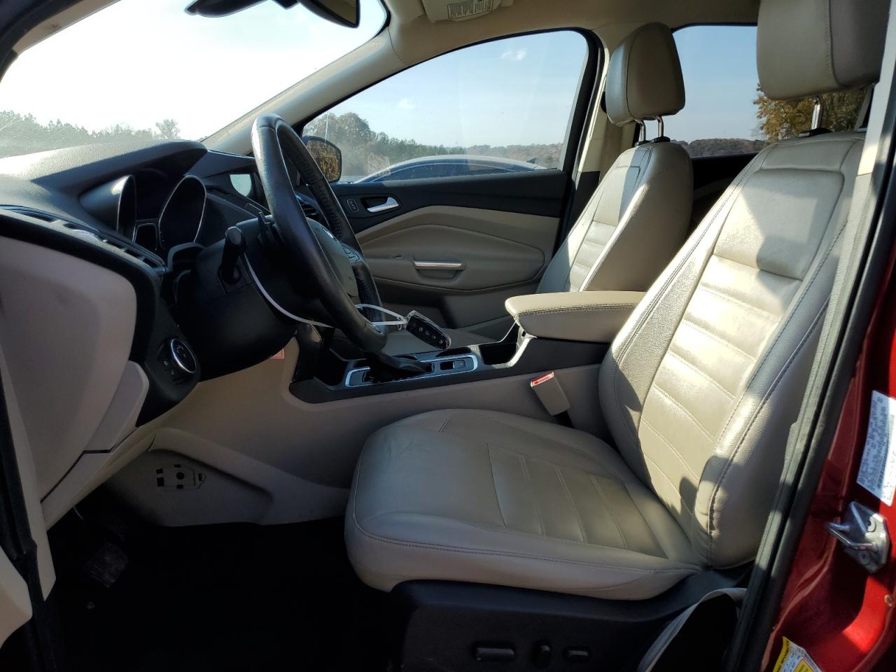 2017 Ford Escape Titanium VIN: 1FMCU9J90HUE29643 Lot: 91447455