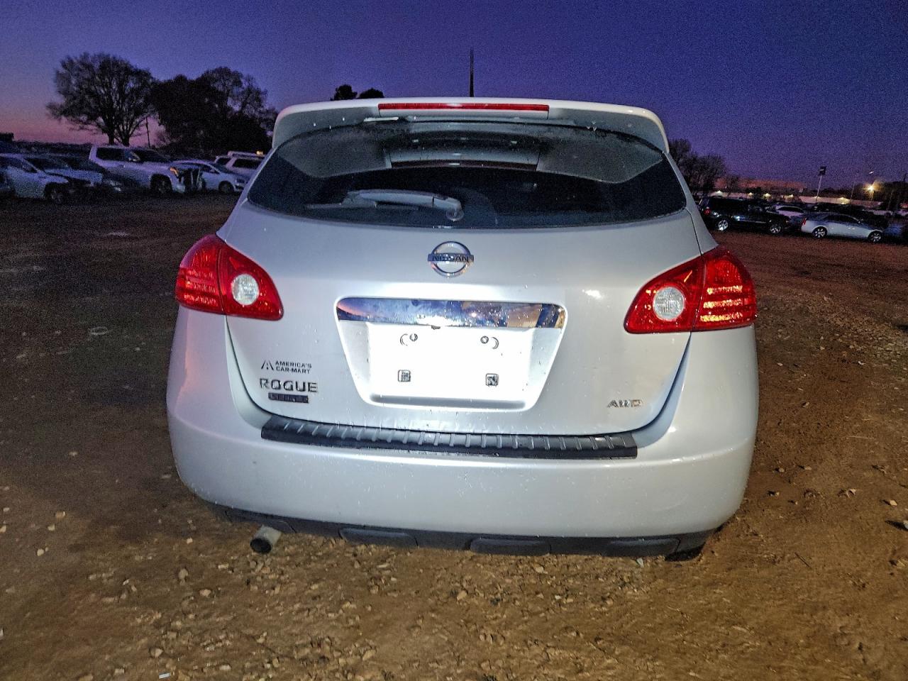 2015 Nissan Rogue Select S VIN: JN8AS5MV3FW755512 Lot: 94357105