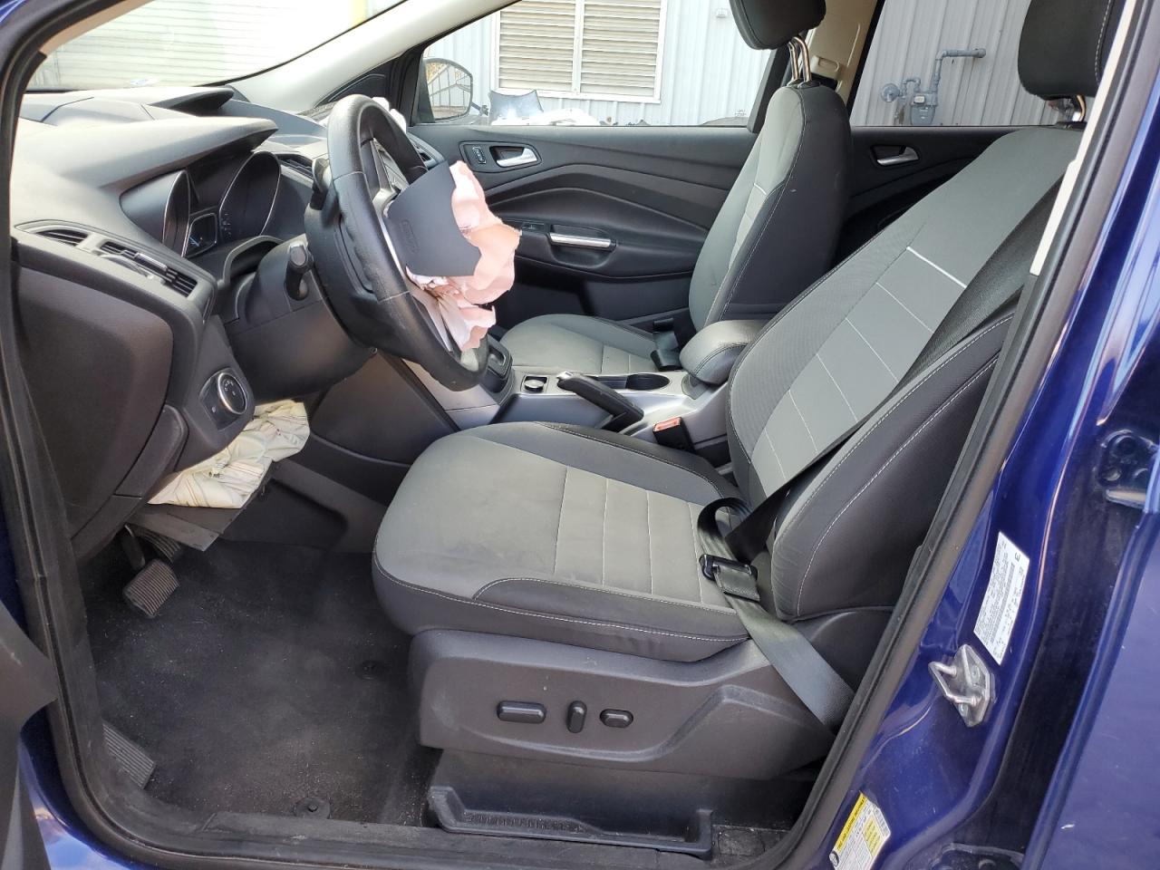 2015 Ford Escape Se VIN: 1FMCU0GXXFUB28330 Lot: 93029345