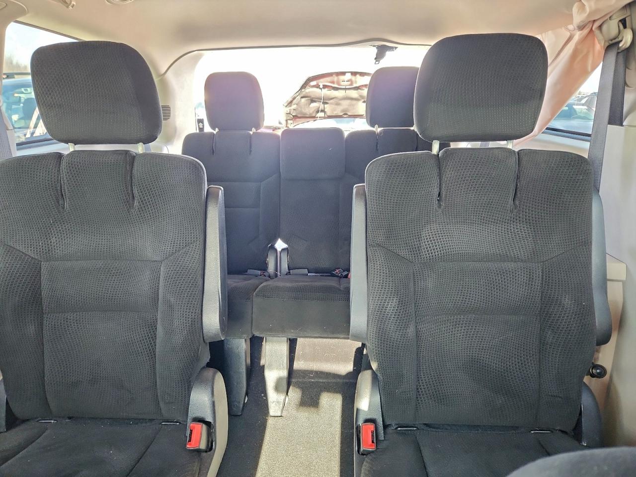 2016 Dodge Grand Caravan Sxt VIN: 2C4RDGCG1GR272702 Lot: 94023205