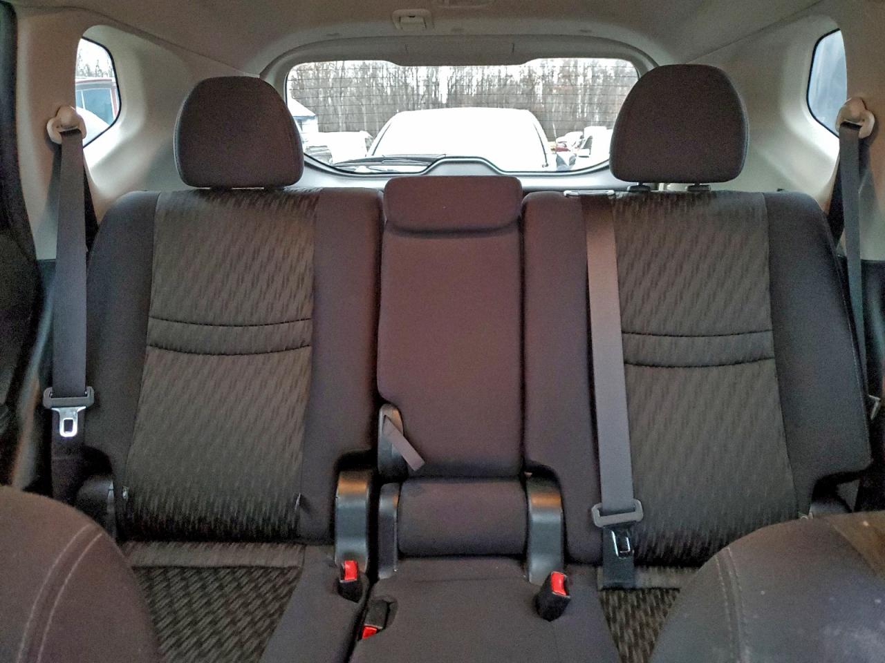 2017 Nissan Rogue Sv VIN: 5N1AT2MV4HC892711 Lot: 93923745