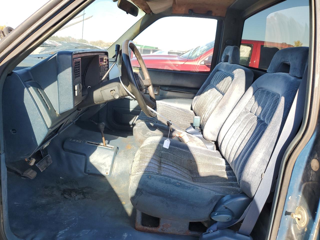 1992 Chevrolet Gmt-400 K2500 VIN: 1GCGK24KXNE218585 Lot: 91793495