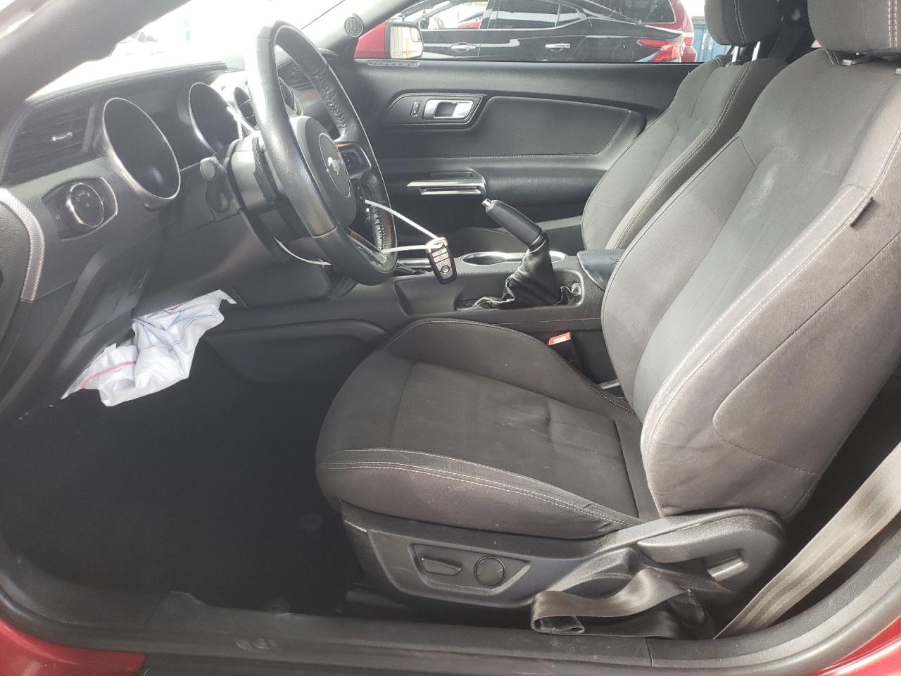 2020 Ford Mustang VIN: 1FA6P8TH9L5124786 Lot: 92341945