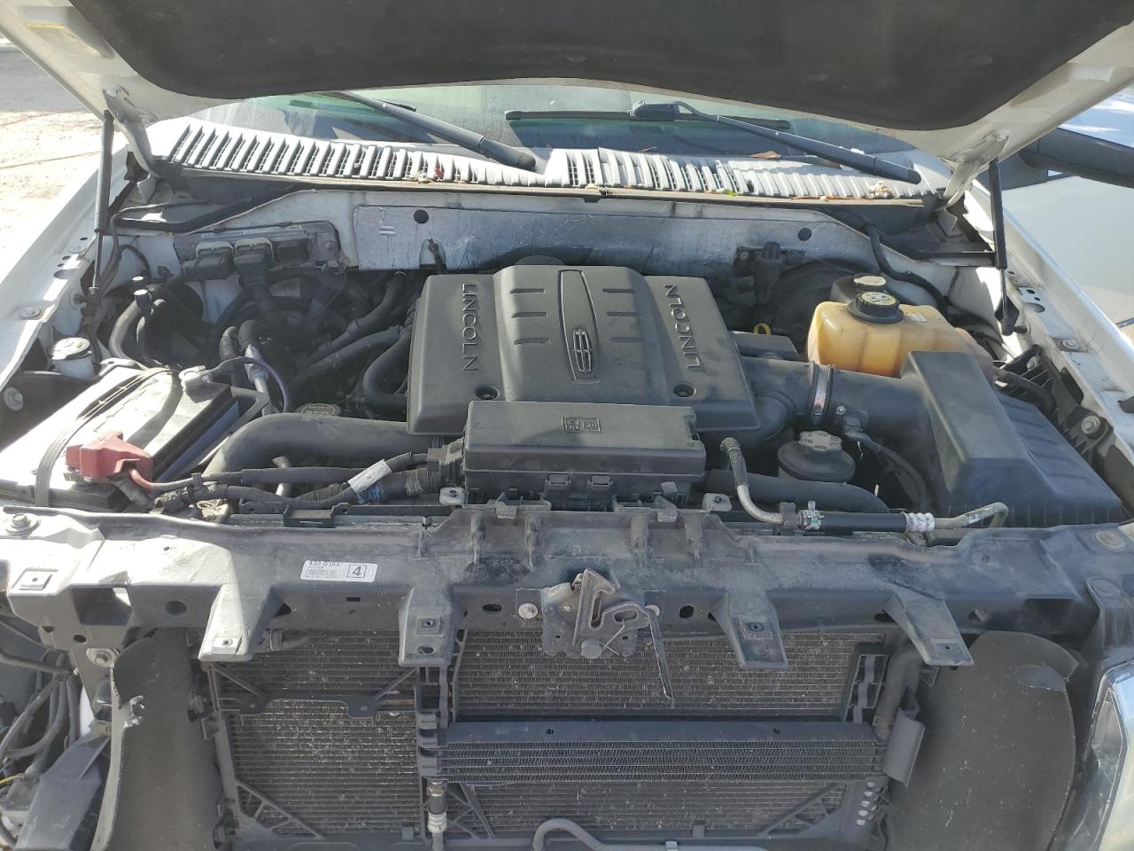 2008 Lincoln Navigator VIN: 5LMFU27548LJ19877 Lot: 92306785