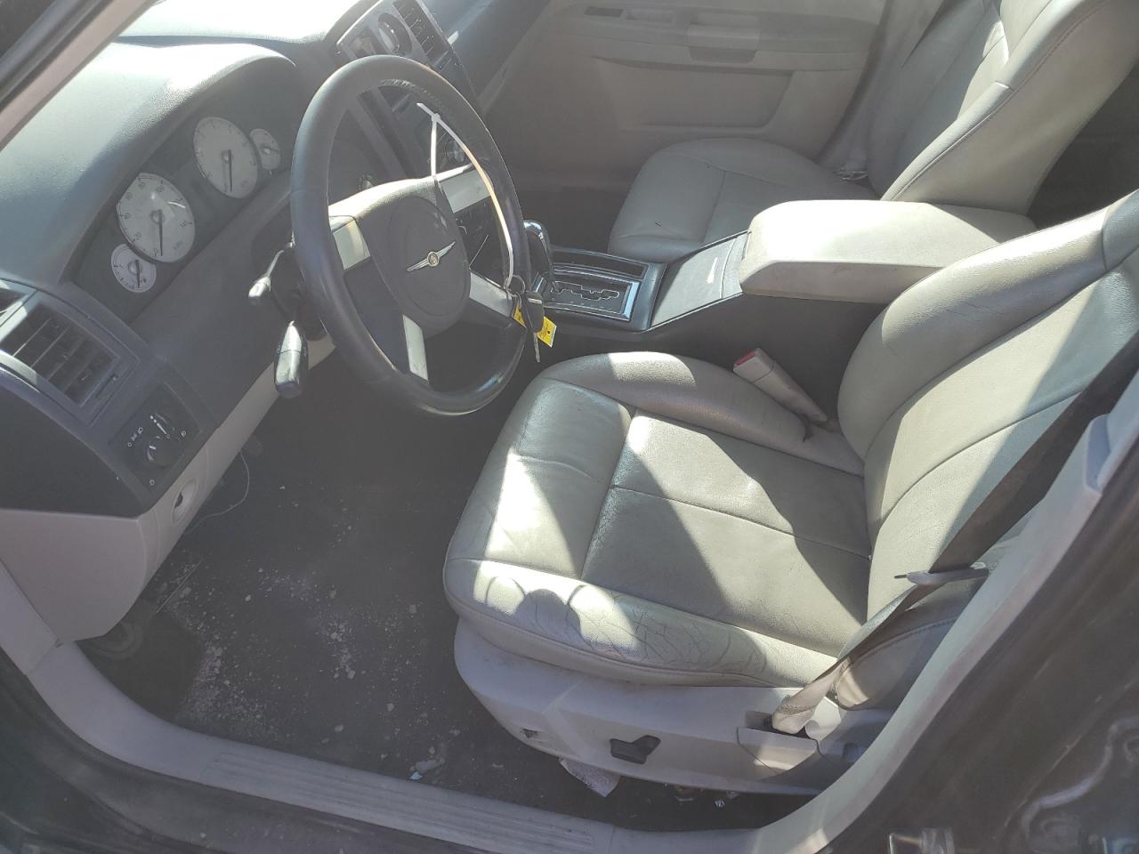 2005 Chrysler 300 Touring VIN: 2C3JA53G05H108374 Lot: 91816345