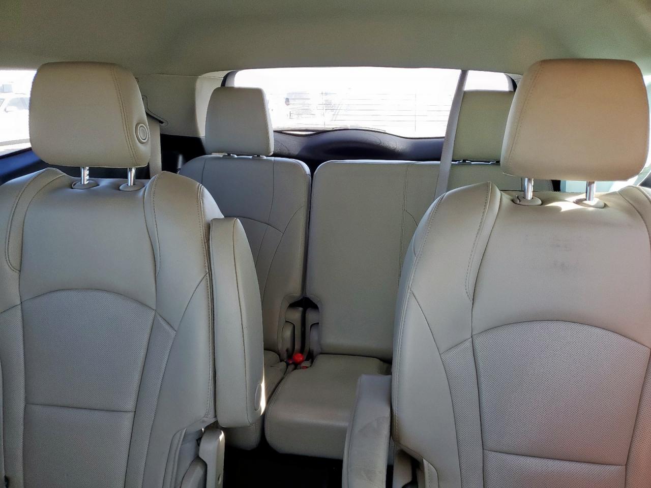 2018 Buick Enclave Essence VIN: 5GAERBKW1JJ247968 Lot: 92499295