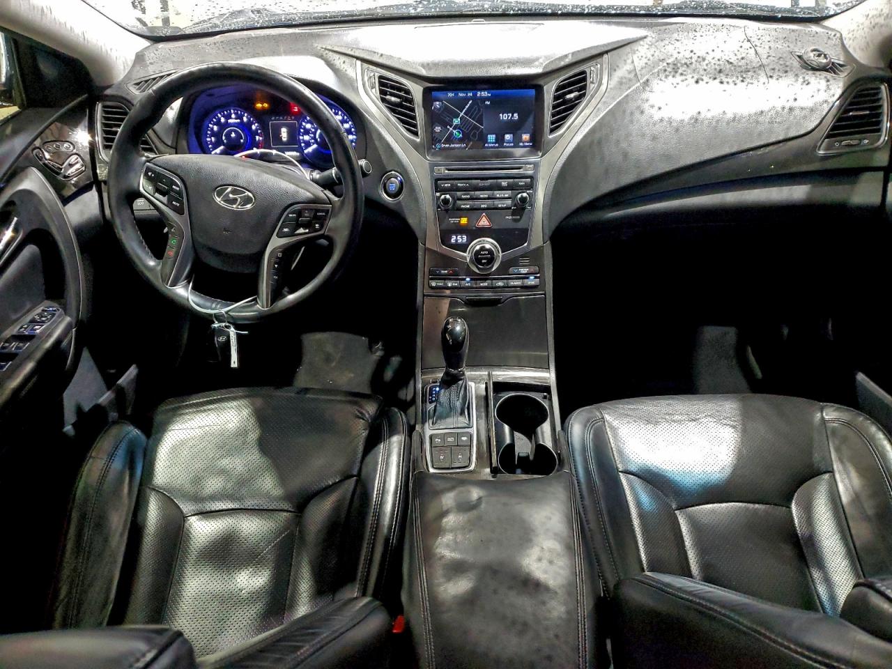 2017 Hyundai Azera Limited VIN: KMHFH4JGXHA577657 Lot: 93955755