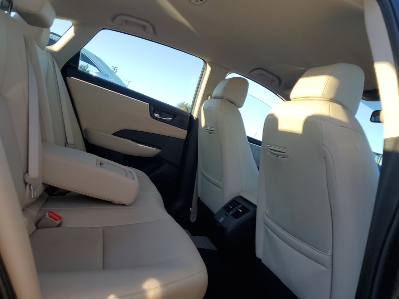 2019 Honda Clarity Touring VIN: JHMZC5F3XKC002271 Lot: 93077345