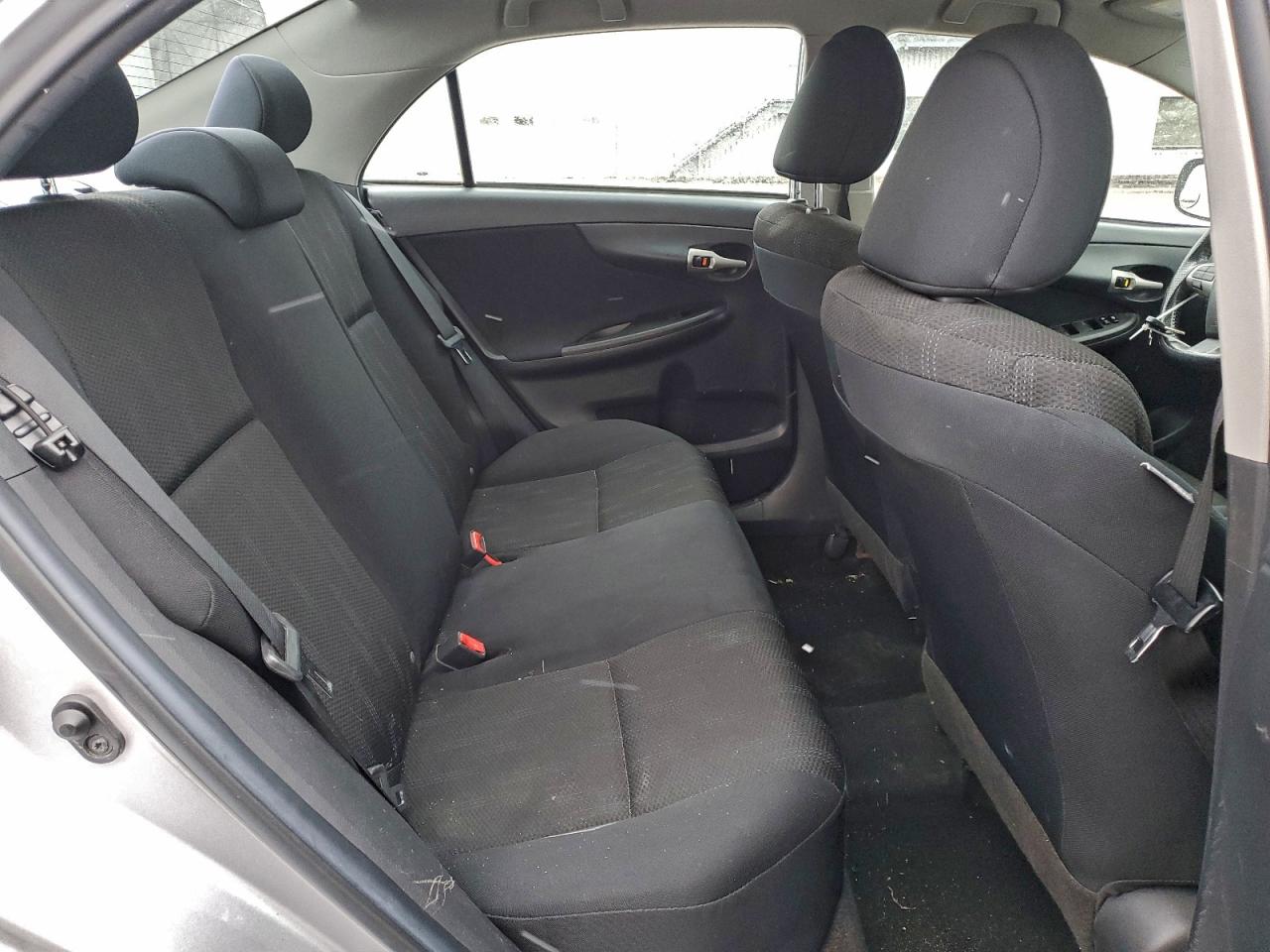 2011 Toyota Corolla Base VIN: 2T1BU4EE2BC562967 Lot: 94253505