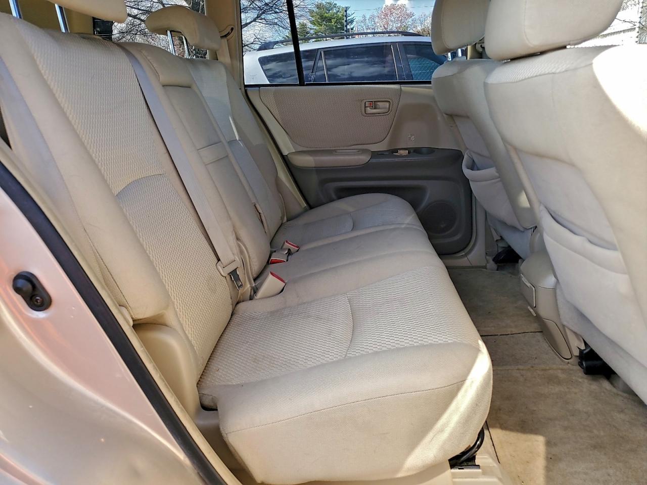 2005 Toyota Highlander VIN: JTEGD21A050108658 Lot: 92599825