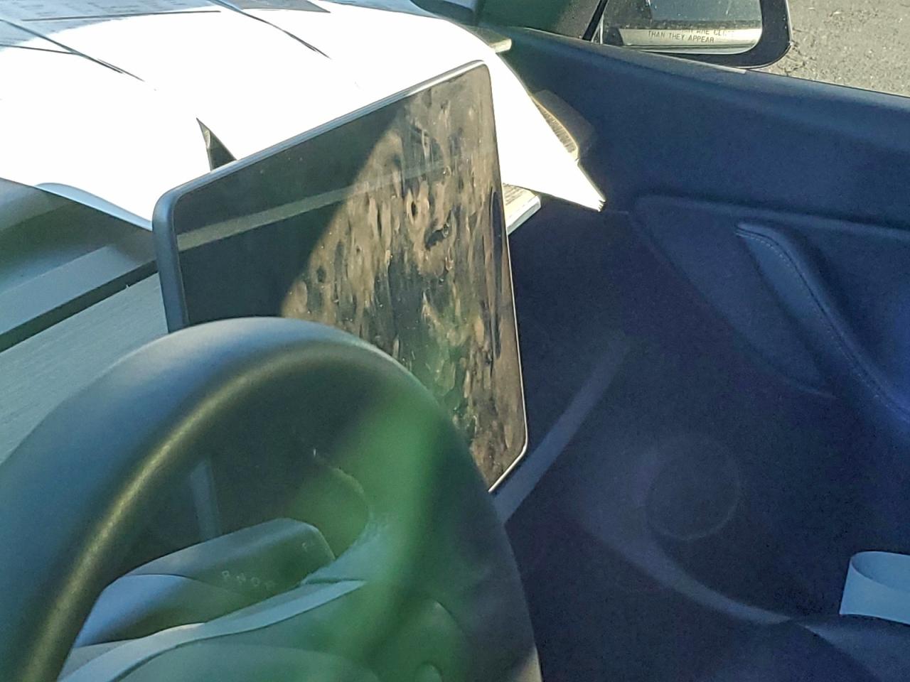 2021 Tesla Model Y VIN: 5YJYGAEE2MF199777 Lot: 93335115