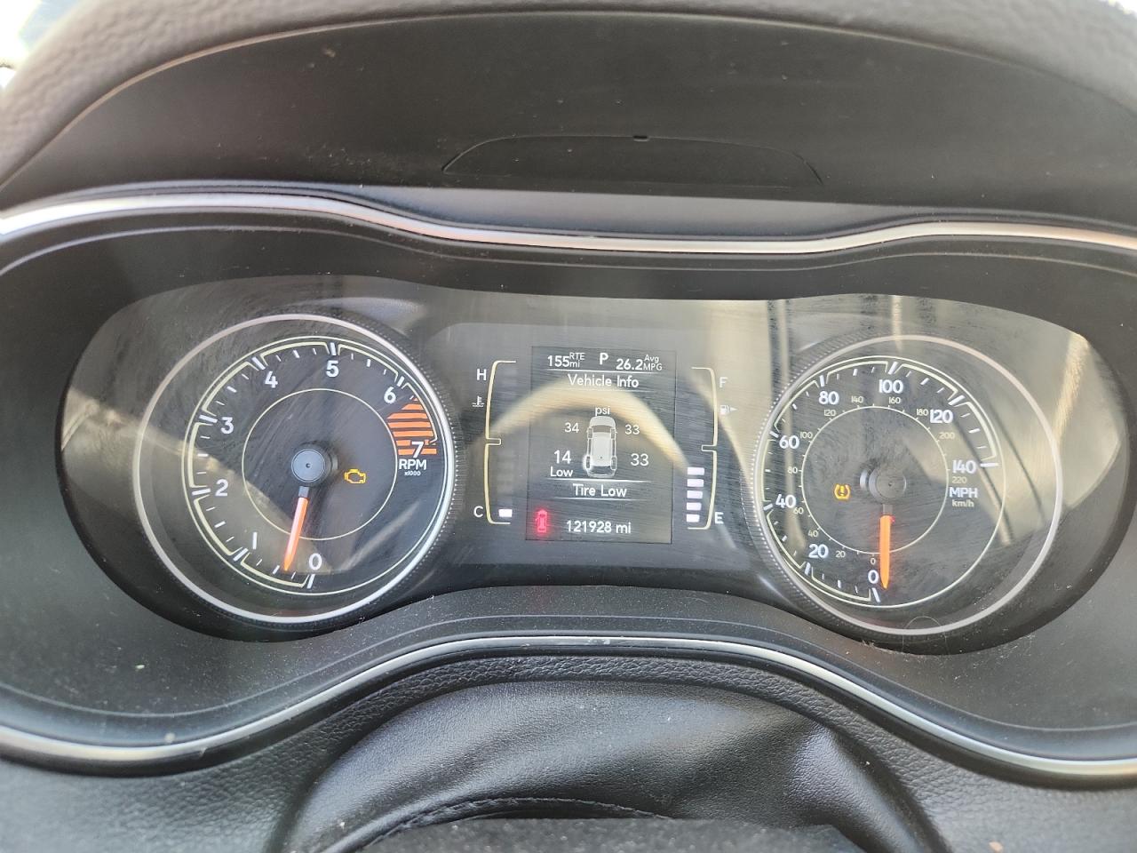 2019 Jeep Cherokee Latitude Plus VIN: 1C4PJLLB5KD395900 Lot: 91455105