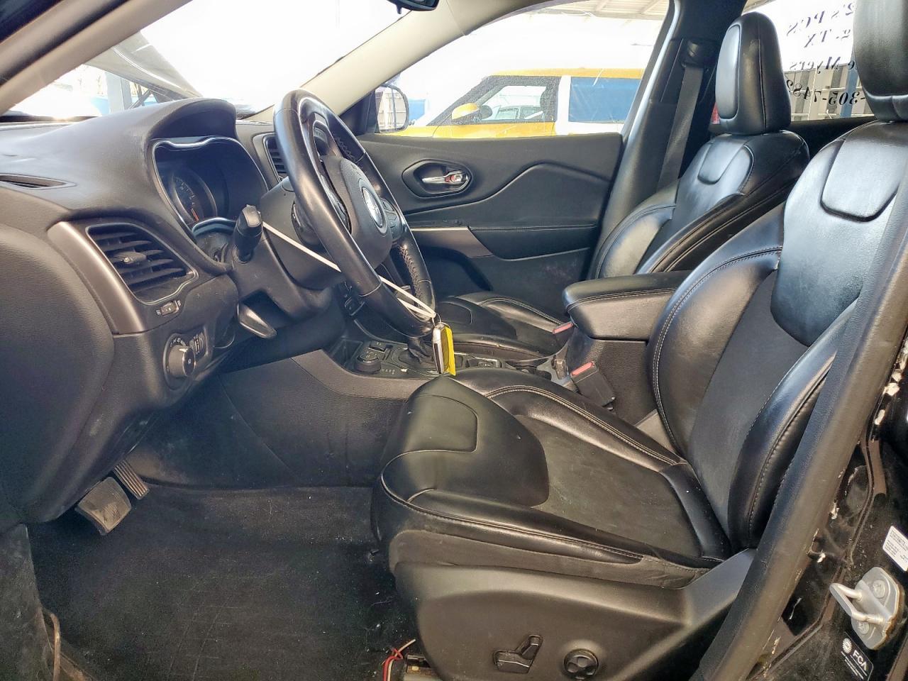 2021 Jeep Cherokee Latitude Plus VIN: 1C4PJMLB3MD105663 Lot: 92101365