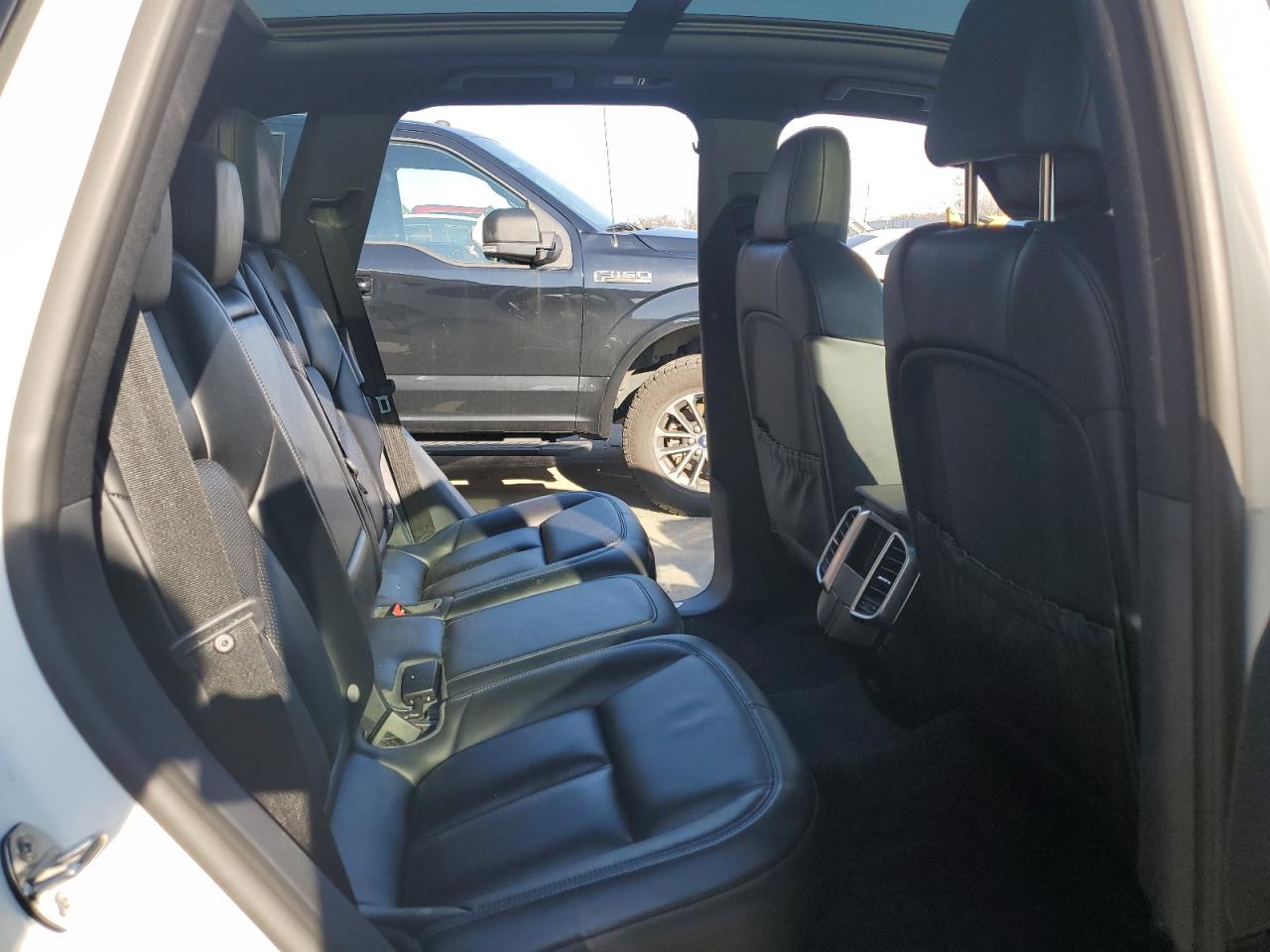 2017 Porsche Cayenne VIN: WP1AA2A29HKA87795 Lot: 90838875