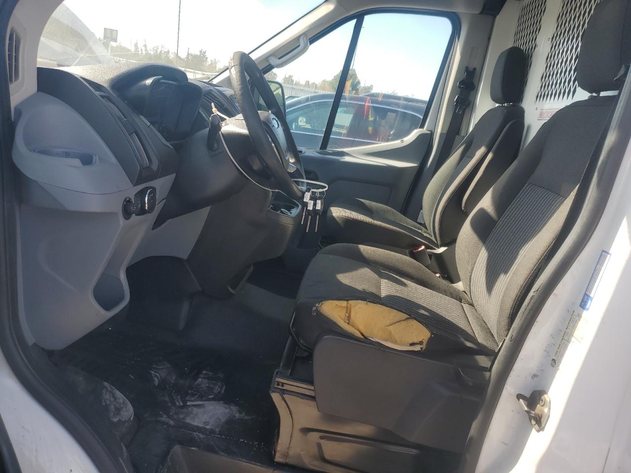 2018 Ford Transit T-350 Hd VIN: 1FTBF4XG1JKA95692 Lot: 91217665