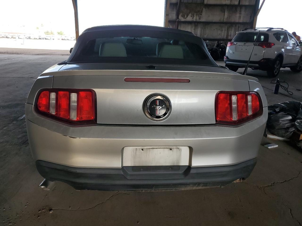 2011 Ford Mustang VIN: 1ZVBP8EM4B5109188 Lot: 91282475