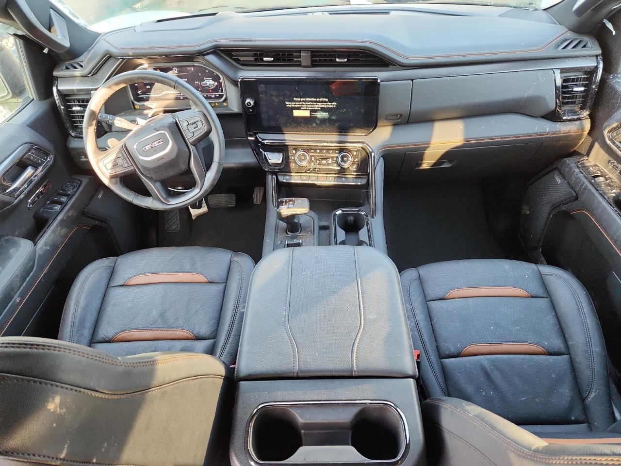 2024 GMC Sierra K1500 At4 VIN: 1GTUUEE85RZ281416 Lot: 92793605