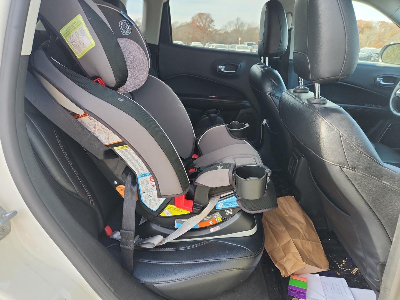 2017 Jeep Compass Latitude VIN: 3C4NJCBB1HT690603 Lot: 93528385