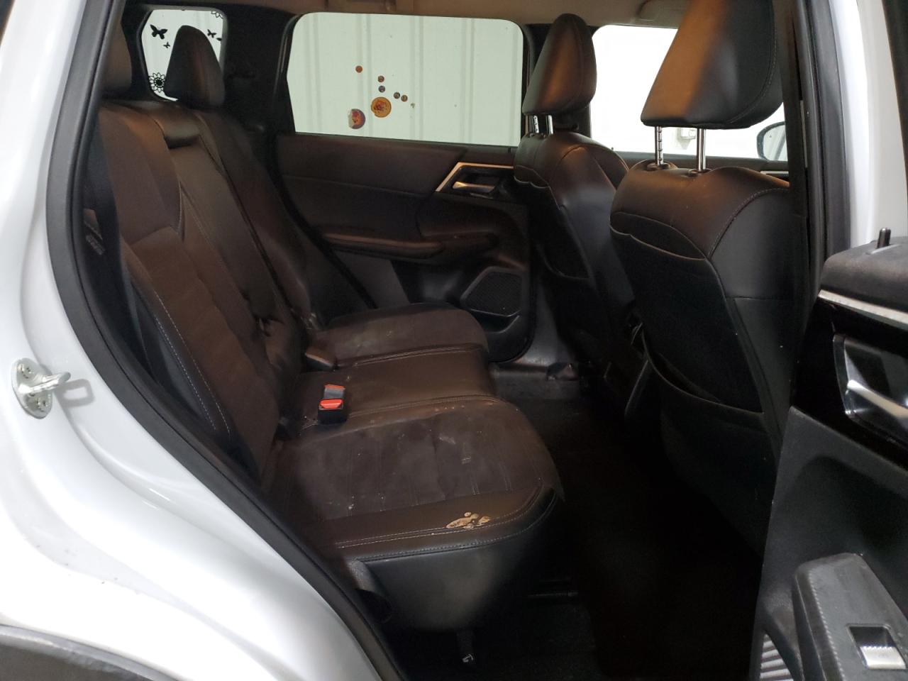 2024 Mitsubishi Outlander Se VIN: JA4J4VA82RZ023020 Lot: 92907405