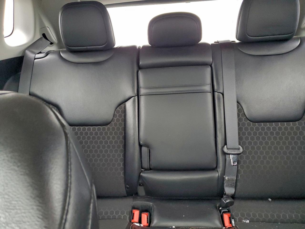 2020 Jeep Compass Latitude VIN: 3C4NJDBB7LT148310 Lot: 94409275