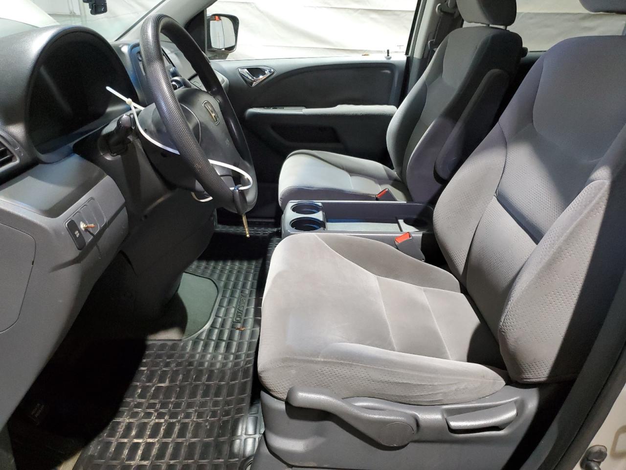 2007 Honda Odyssey Lx VIN: 5FNRL382X7B063219 Lot: 93319935