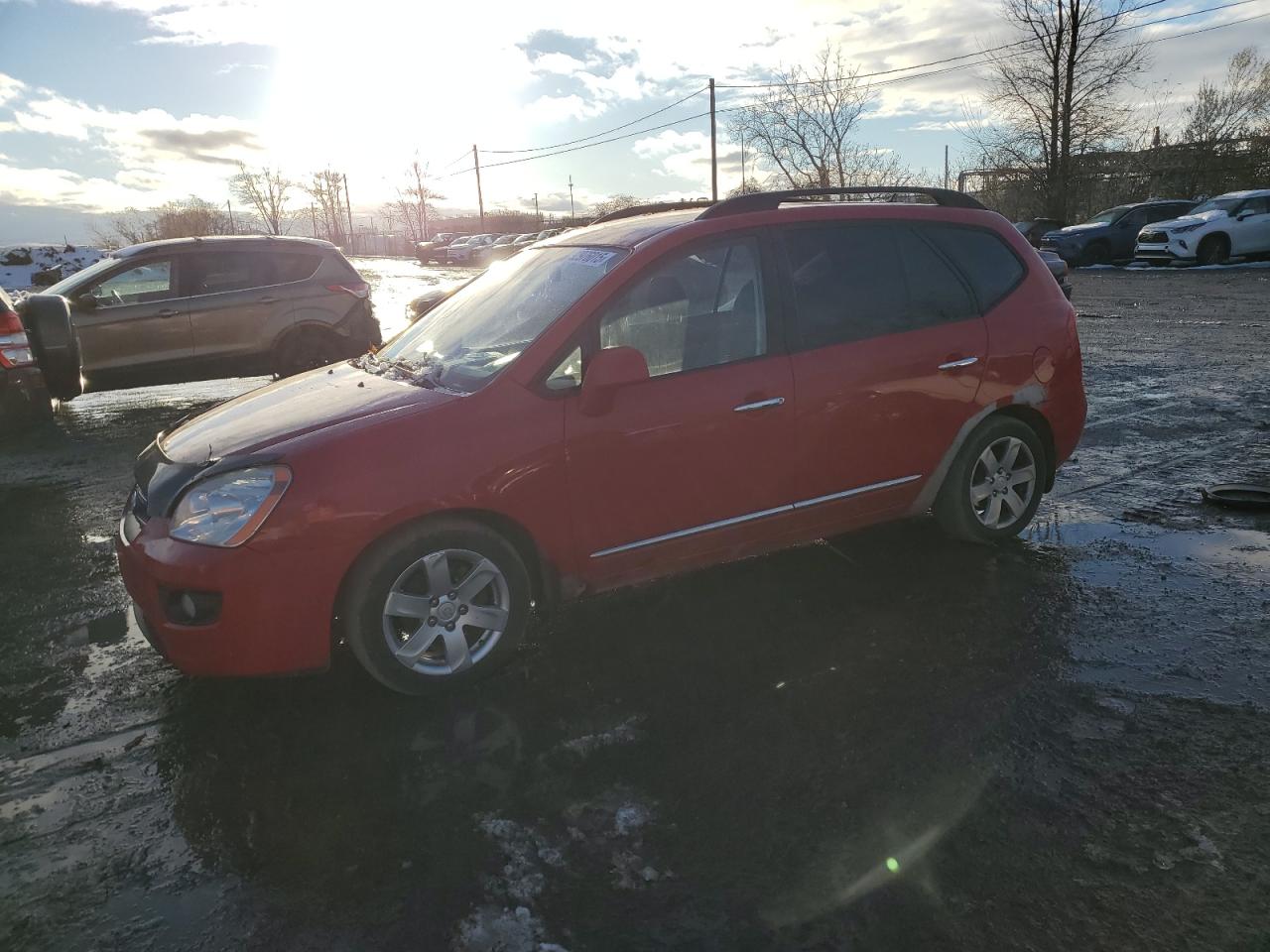 2009 Kia Rondo Base VIN: KNAFG528997267208 Lot: 92976015