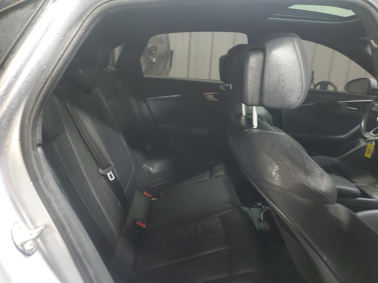 2019 Audi A4 Premium Plus VIN: WAUENAF44KN016793 Lot: 92833035