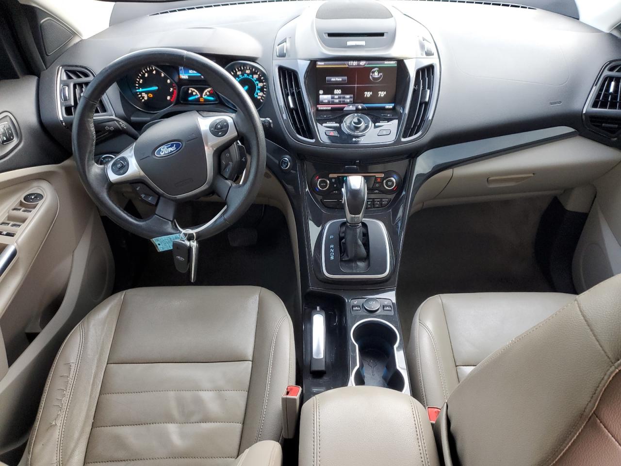 2014 Ford Escape Titanium VIN: 1FMCU9JX6EUB60977 Lot: 92797095