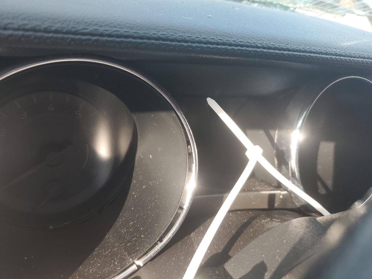 2017 Ford Mustang VIN: 1FATP8UHXH5317215 Lot: 92683615