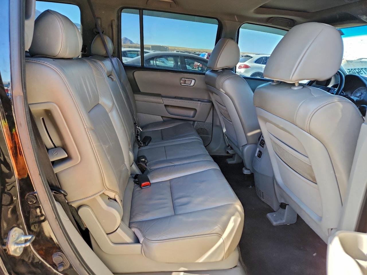 2011 Honda Pilot Exln VIN: 5FNYF3H7XBB033094 Lot: 93279705