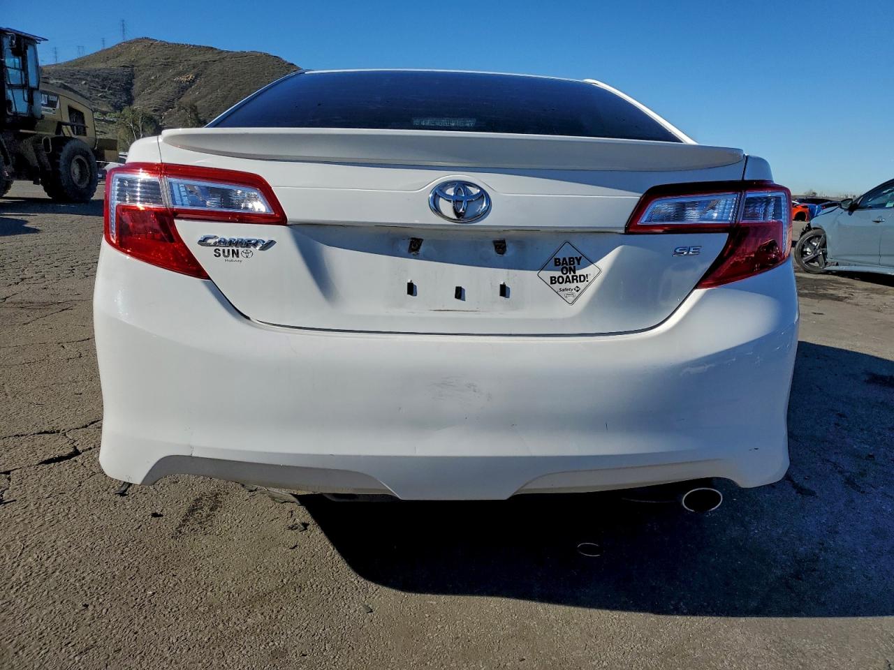 2012 Toyota Camry Base VIN: 4T1BF1FKXCU507373 Lot: 94381005