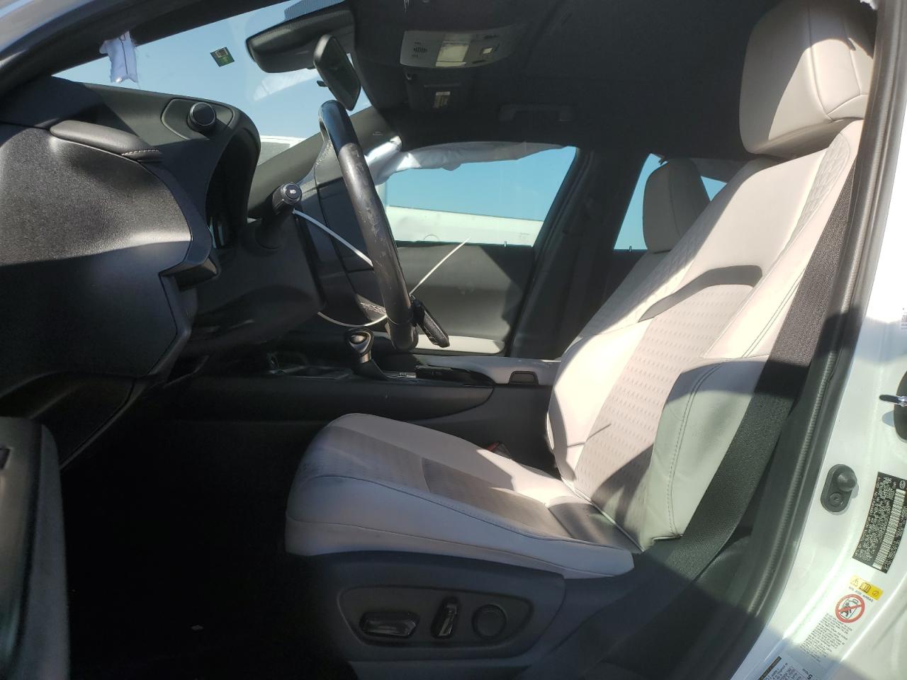 2019 Lexus Ux 200 VIN: JTHY3JBH0K2010097 Lot: 92368785