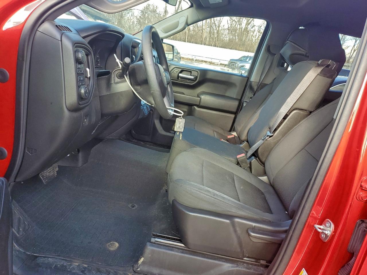 2021 Chevrolet Silverado K1500 Custom VIN: 1GCPYBEK2MZ125967 Lot: 93934175