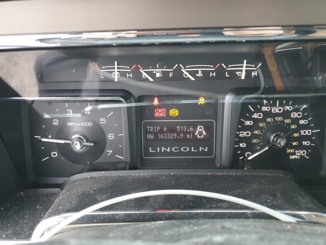 2011 Lincoln Navigator VIN: 5LMJJ2H52BEJ05649 Lot: 92281835