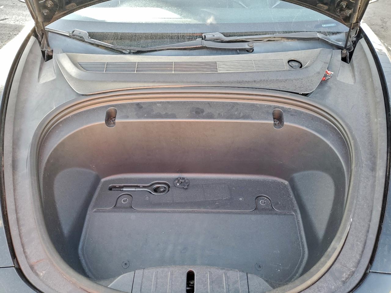 2020 Tesla Model 3 VIN: 5YJ3E1EA8LF716995 Lot: 94062365