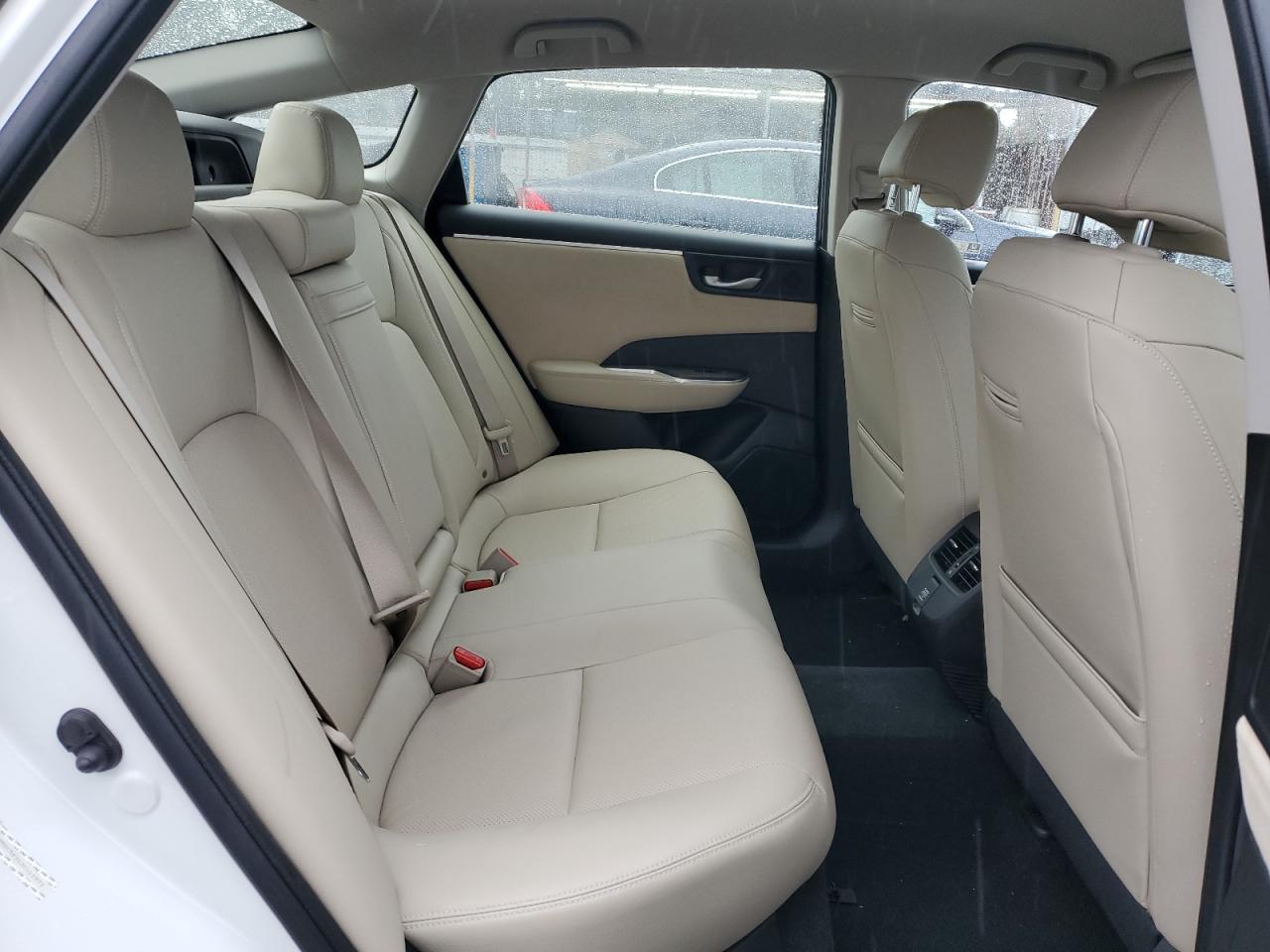 2018 Honda Clarity Touring VIN: JHMZC5F31JC011973 Lot: 93373065