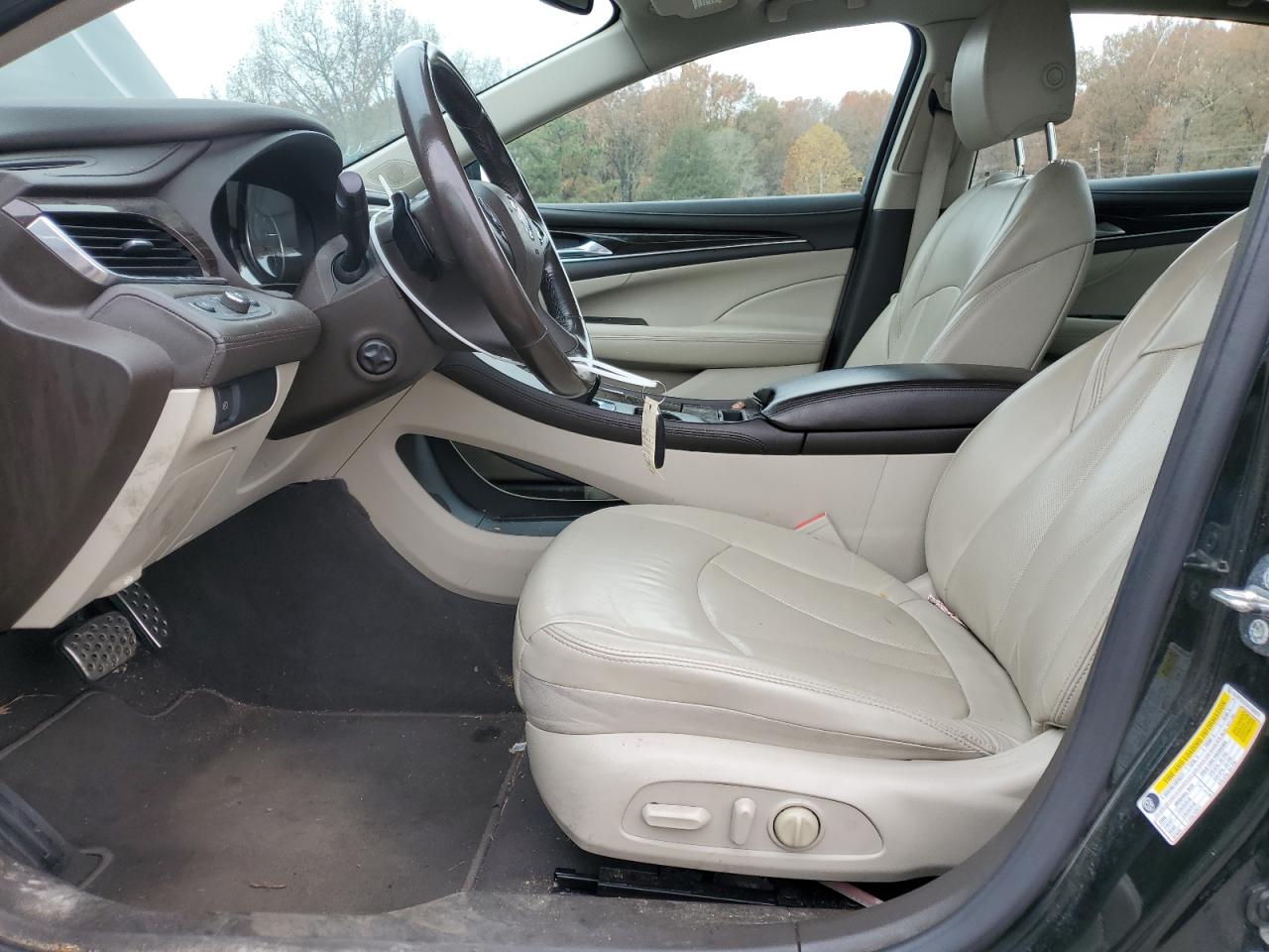 2017 Buick Lacrosse Essence VIN: 1G4ZP5SS7HU184819 Lot: 92883555