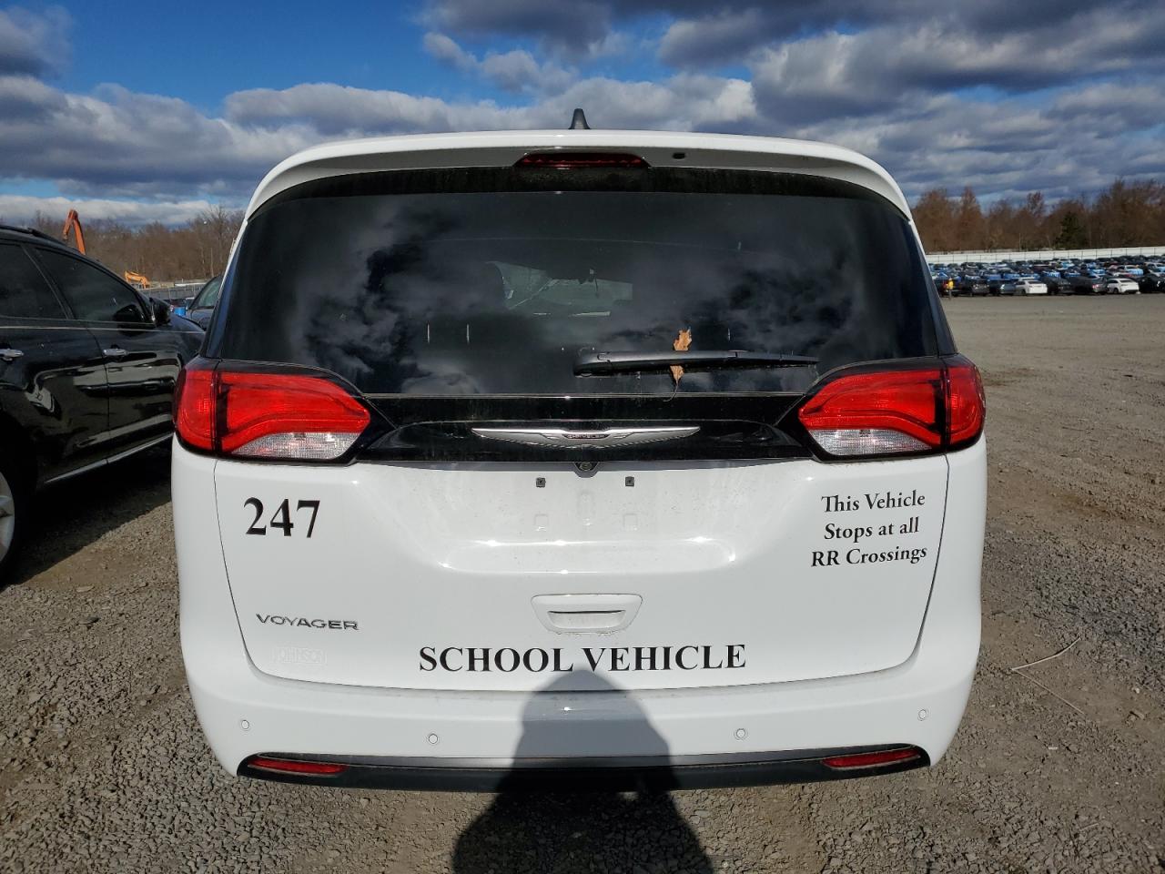 2025 Chrysler Voyager Lx VIN: 2C4RC1CG2SR571530 Lot: 90922835