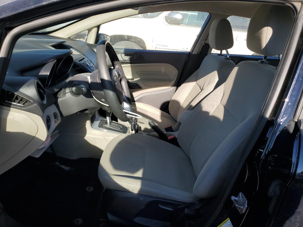 2018 Ford Fiesta Se VIN: 3FADP4BJ2JM142297 Lot: 93121605