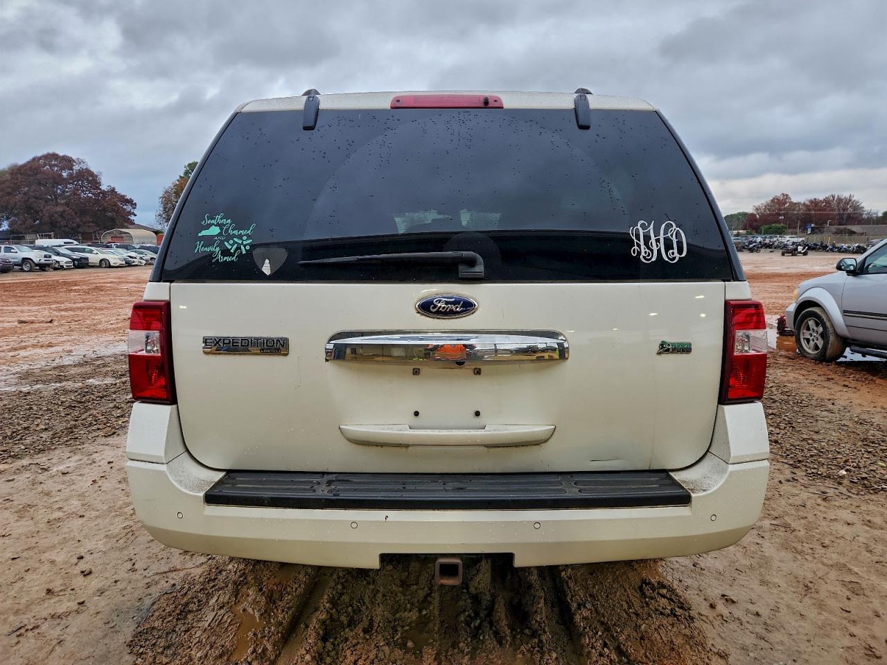 2014 Ford Expedition Limited VIN: 1FMJU2A51EEF61330 Lot: 93103555