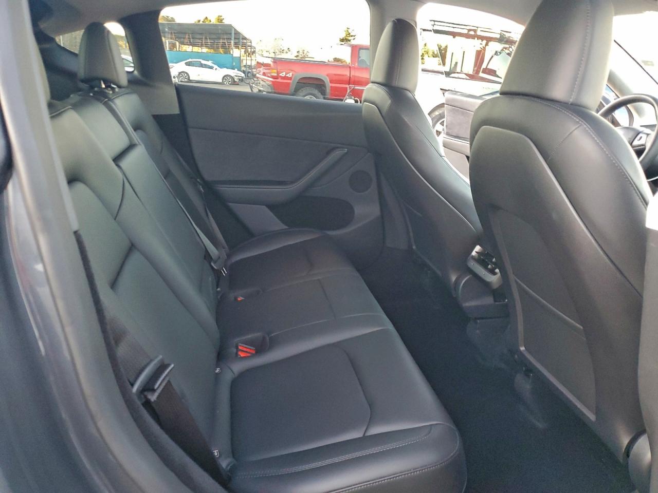 2023 Tesla Model Y VIN: 7SAYGDEE7PA107746 Lot: 93855255