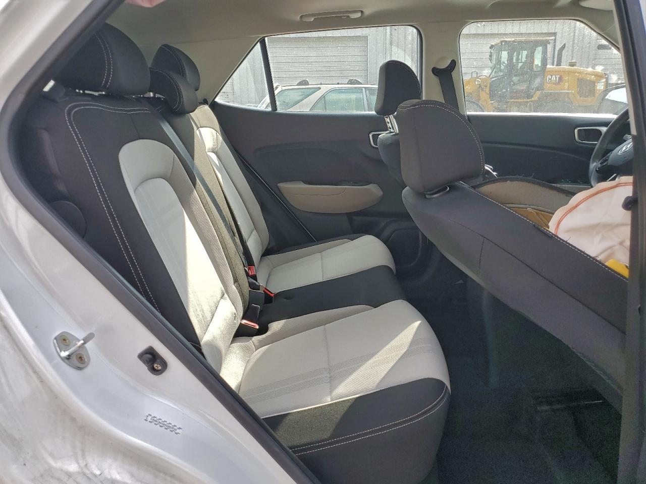 2022 Hyundai Venue Sel VIN: KMHRC8A30NU202550 Lot: 94184085