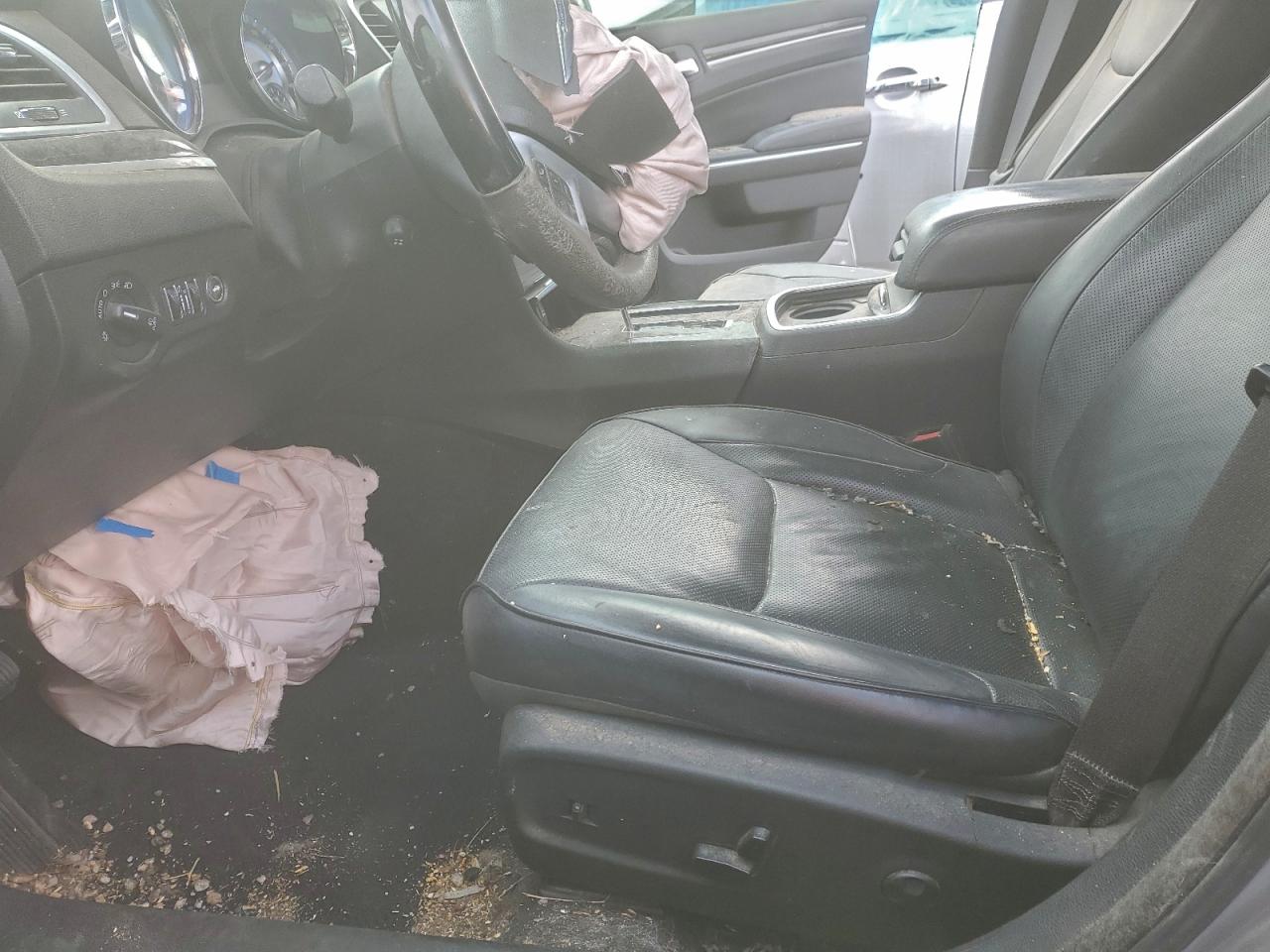 2014 Chrysler 300C VIN: 2C3CCAET0EH375861 Lot: 84955865